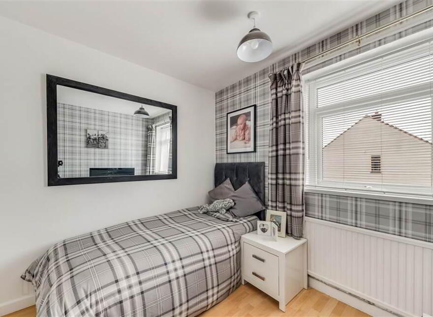8 Torr Way, Belfast, BT10 0DL
