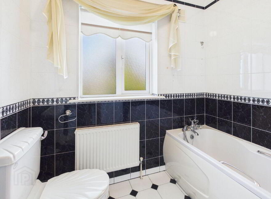 34 Hazelwood, Dublin Road, Thurles, E41T9K3