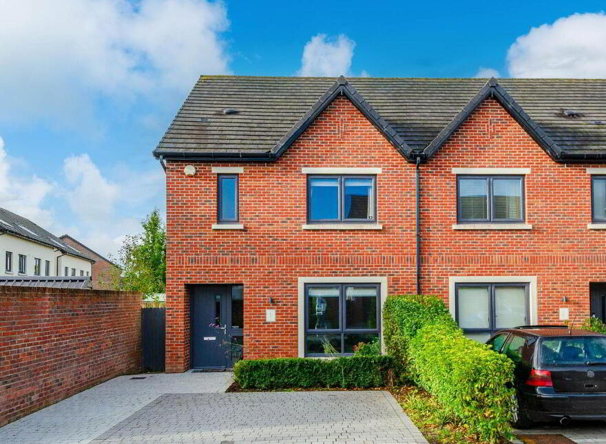 1 Lyreen Lawn, Mariavilla, Maynooth, W23XR0K