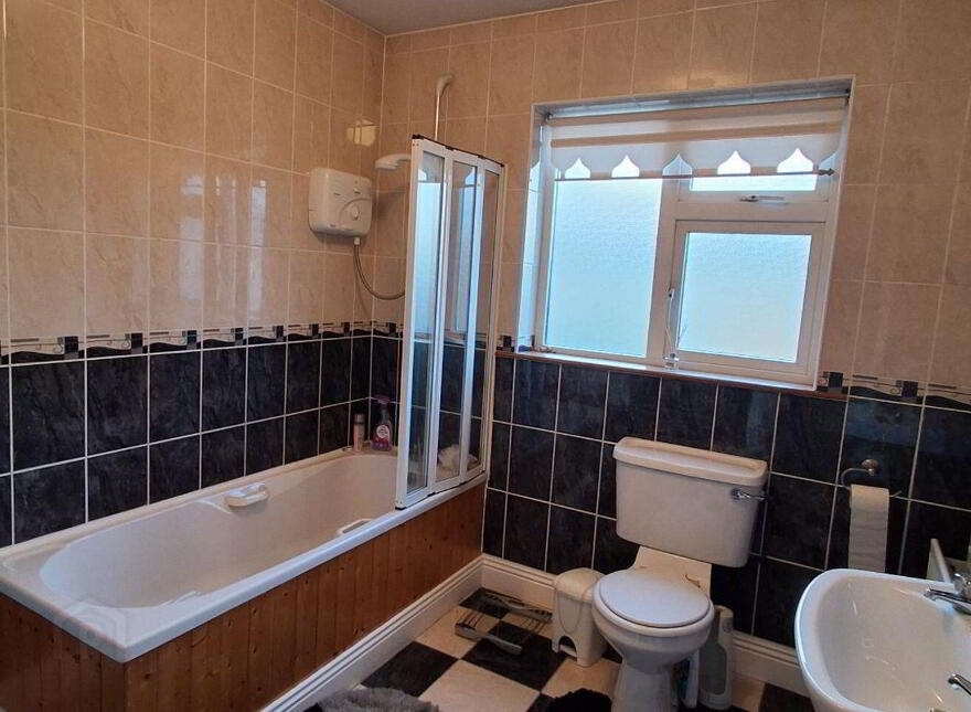 20 The Paddocks, Newcastle West, V42R763