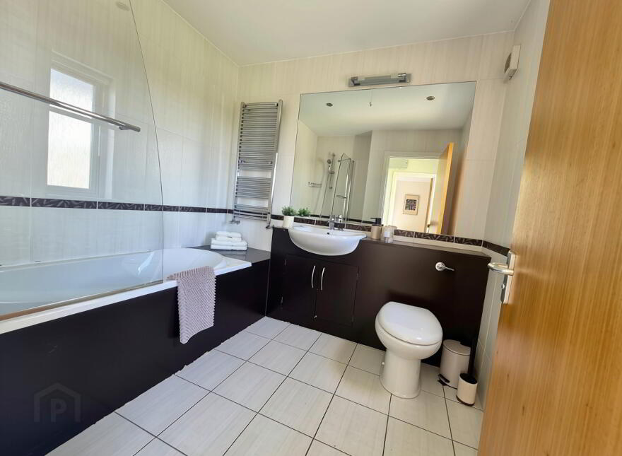 Killaghintober, Ballycumber, R35EC97