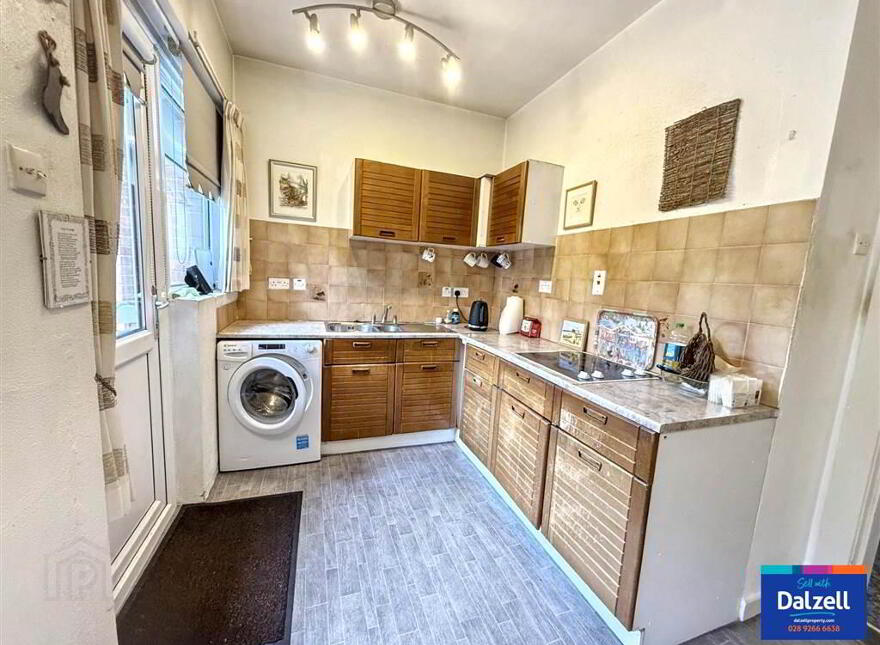 16 Ballymacash Road, Lisburn, BT28 3DR