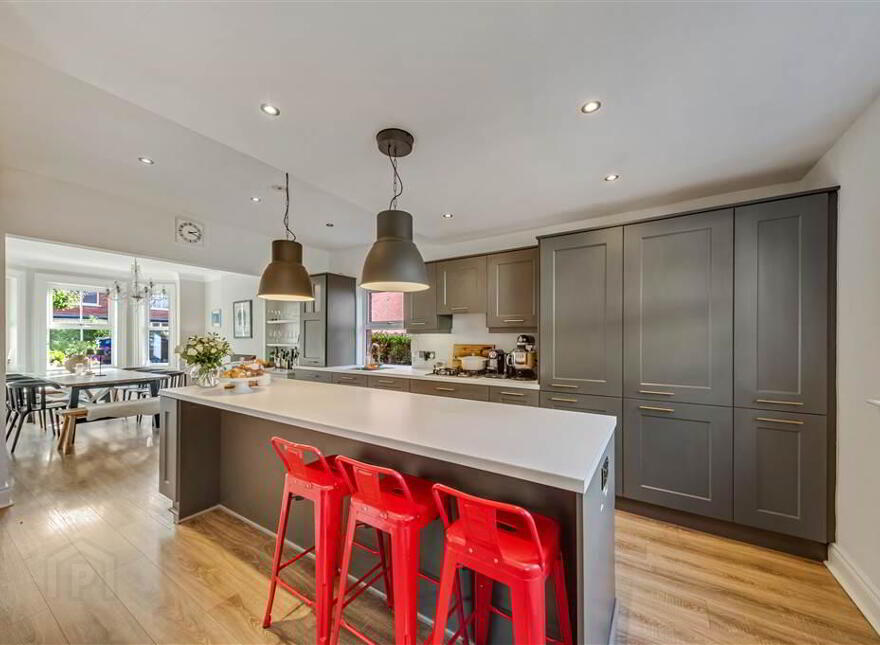 10 Grangeville Gardens, Upper Lisburn Road, Belfast, BT10 0HJ