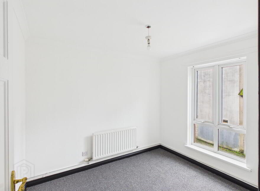 10 Ashburne Place, Belfast, BT7 1SE