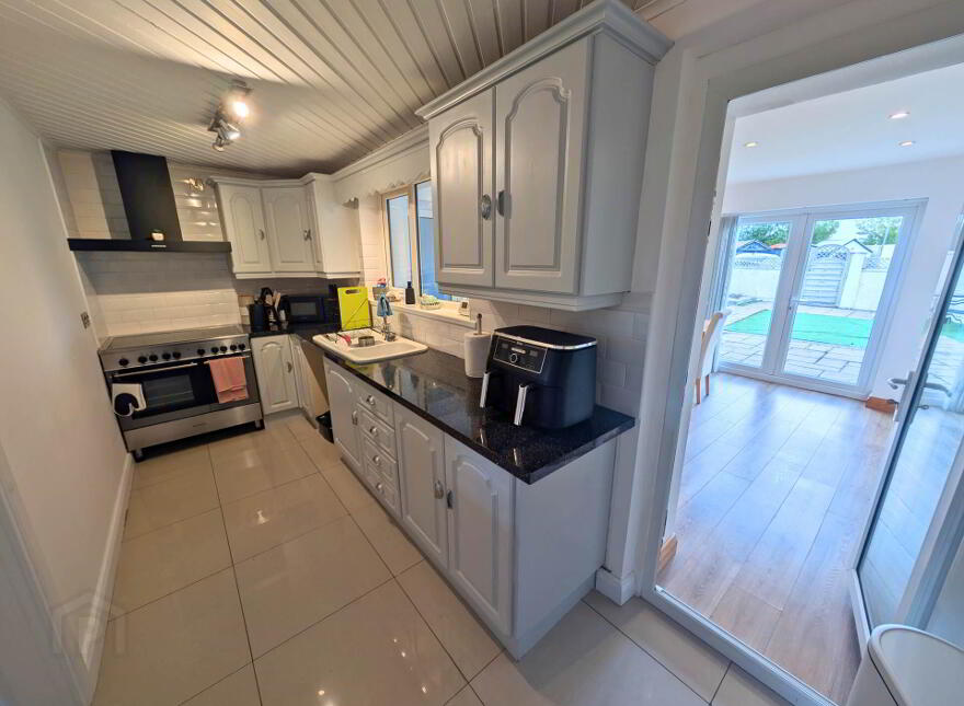 55 Drumahoe Road, Larne, BT40 2PF