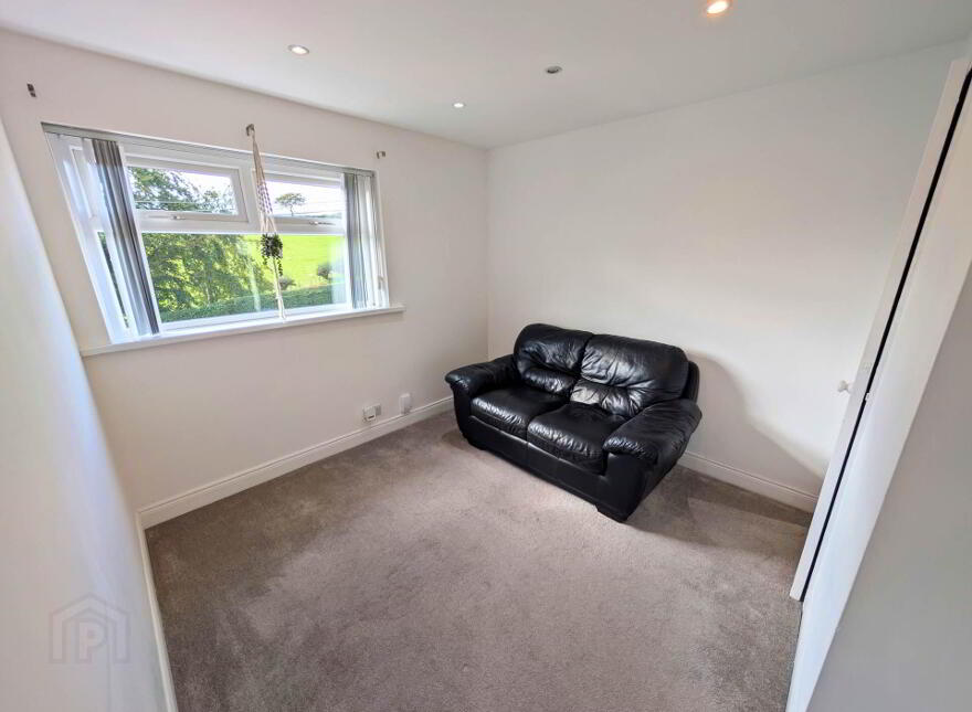 55 Drumahoe Road, Larne, BT40 2PF