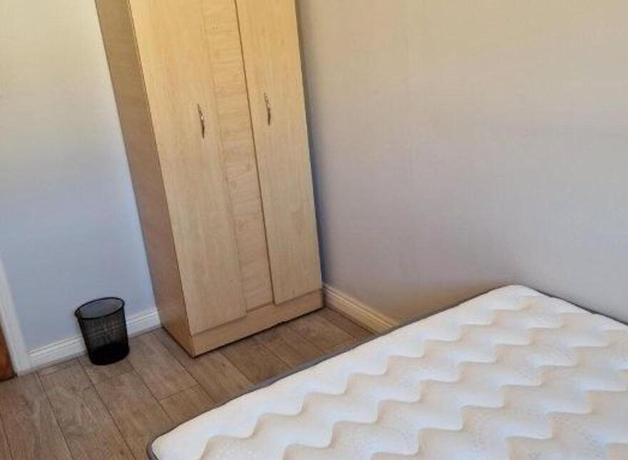 Apartment 8 Castle Hill Centre, Graiguecullen, R93A373