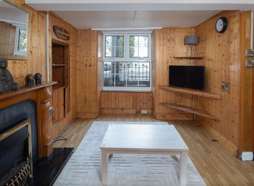 Anngrove, 3 Westbourne Place, College Road, Cork City Centre, T12V8K5