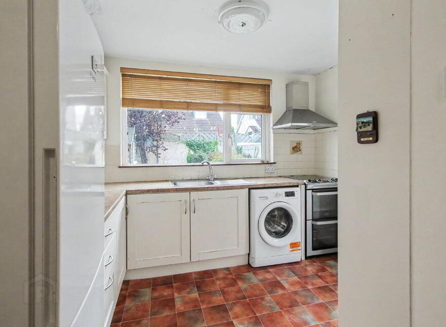 82 Kill Avenue, Dún Laoghaire, Dun Laoghaire, A96X688