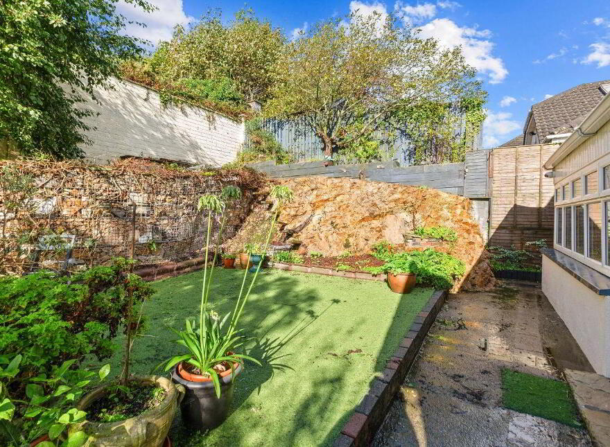 1 Sugarloaf Drive, Kilmacanogue, Killough, A98NF80