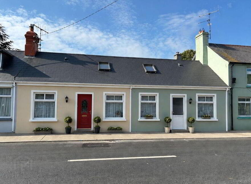 2 Main Street, Enniskeane, Ballineen, P47TW66