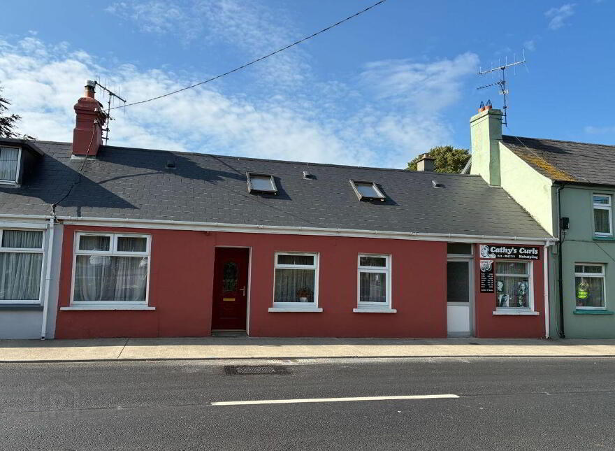 2 Main Street, Enniskeane, Ballineen, P47TW66