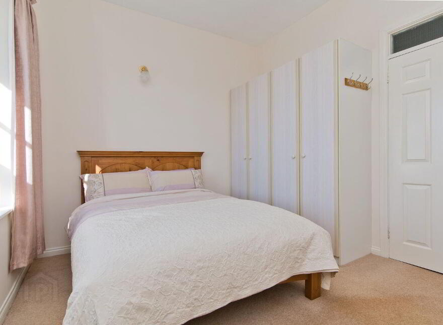 33 Cross Guns Quay, Phibsborough, Phibsborough, D07NP15