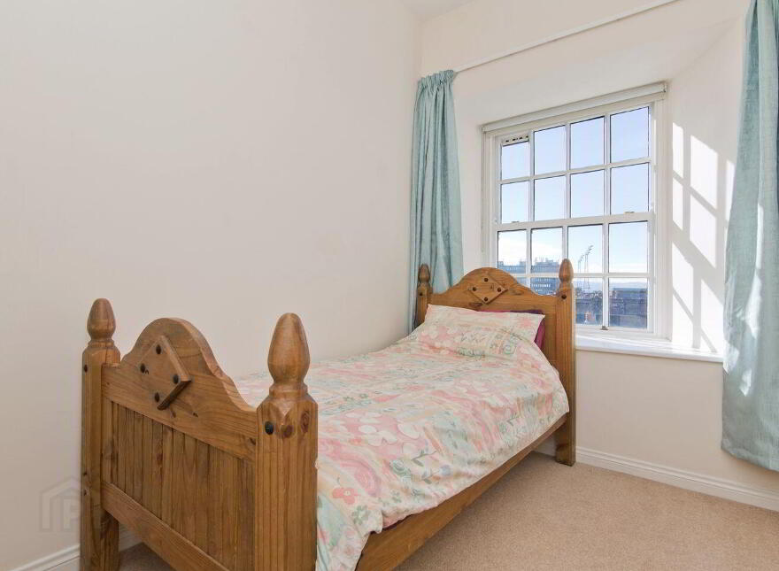 33 Cross Guns Quay, Phibsborough, Phibsborough, D07NP15