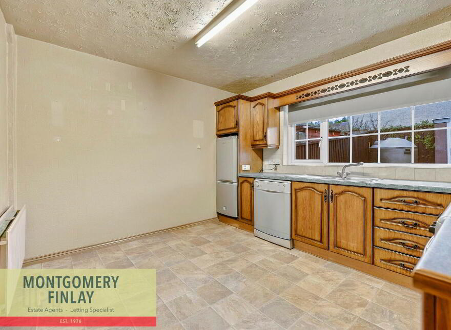 72 Loane Drive, Enniskillen, BT74 4EG