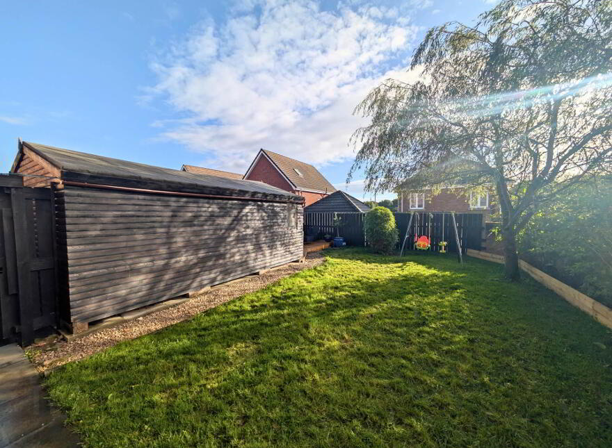2 Hampton Drive, Larne, BT40 2FH