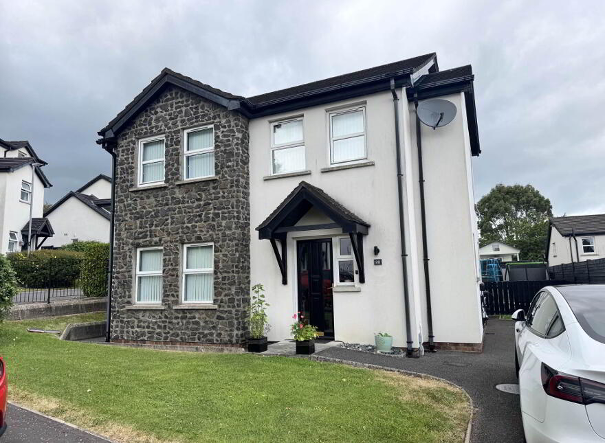 20 Leafield Park, Ballycarry, Carrickfergus, BT38 9PR