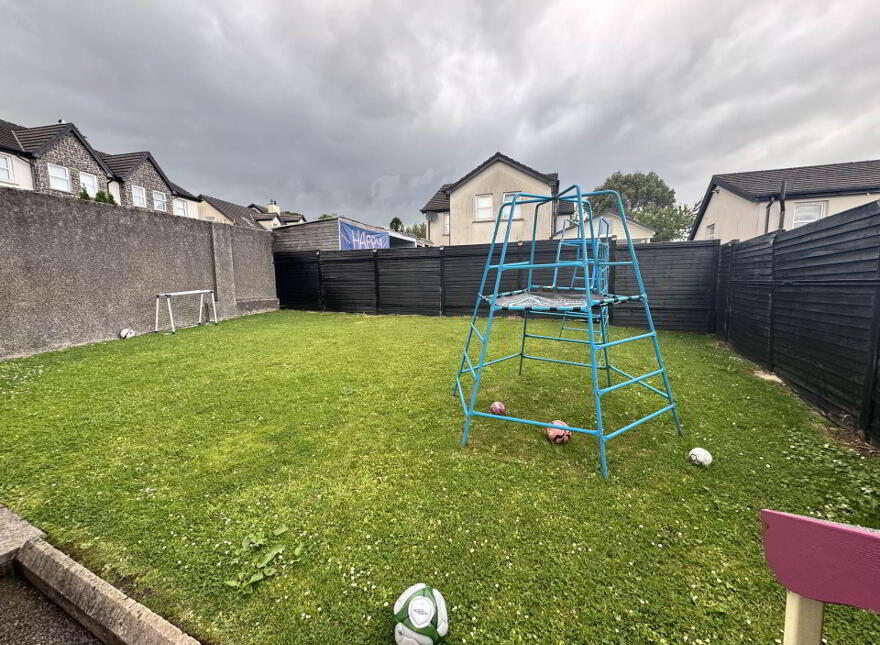 20 Leafield Park, Ballycarry, Carrickfergus, BT38 9PR