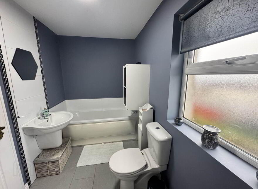 20 Leafield Park, Ballycarry, Carrickfergus, BT38 9PR