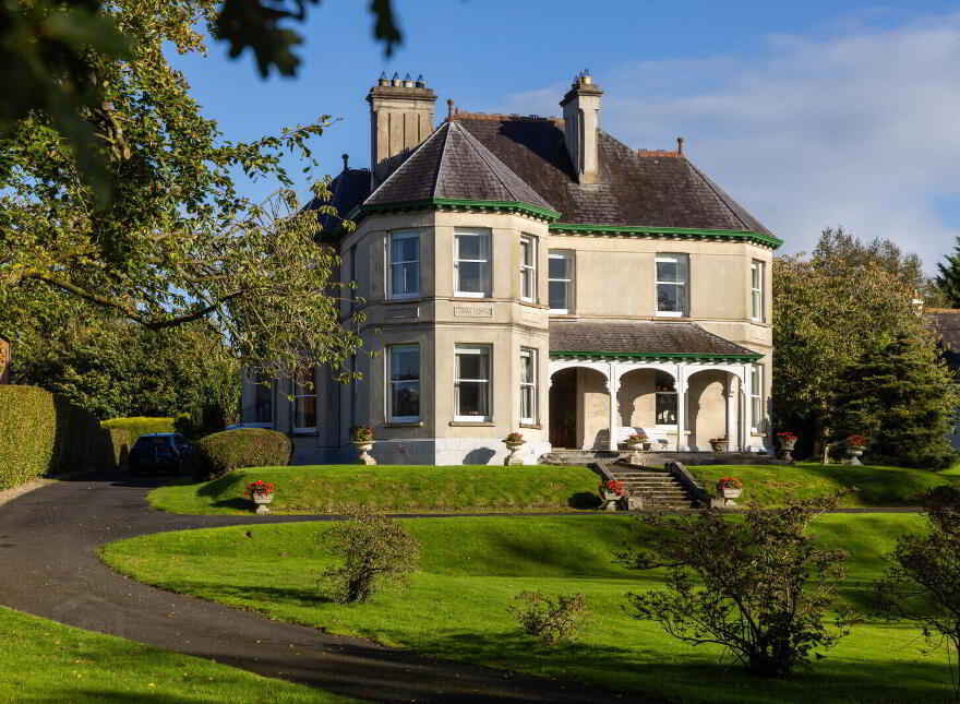 Edenfells, 4 Lisburn Road, Hillsborough, BT26 6AA