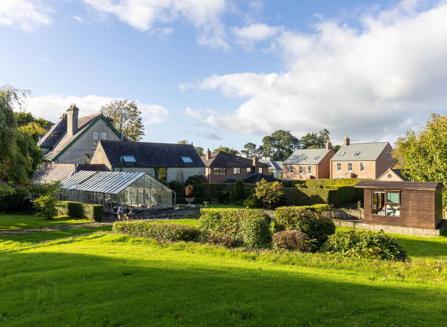 Edenfells, 4 Lisburn Road, Hillsborough, BT26 6AA