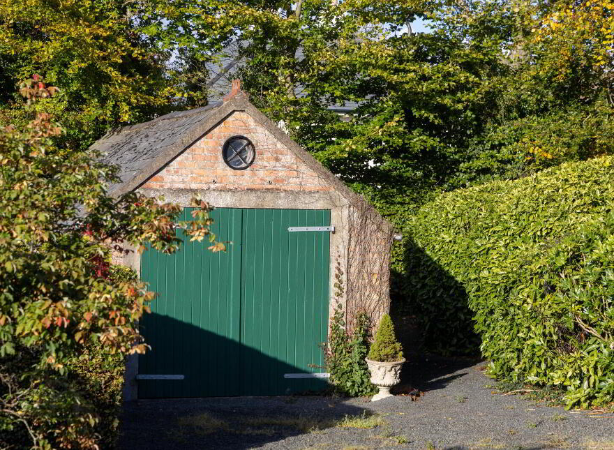 Edenfells, 4 Lisburn Road, Hillsborough, BT26 6AA