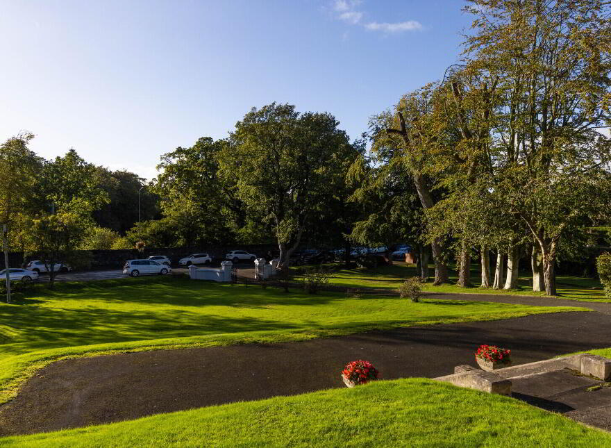 Edenfells, 4 Lisburn Road, Hillsborough, BT26 6AA