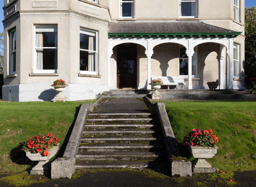 Edenfells, 4 Lisburn Road, Hillsborough, BT26 6AA