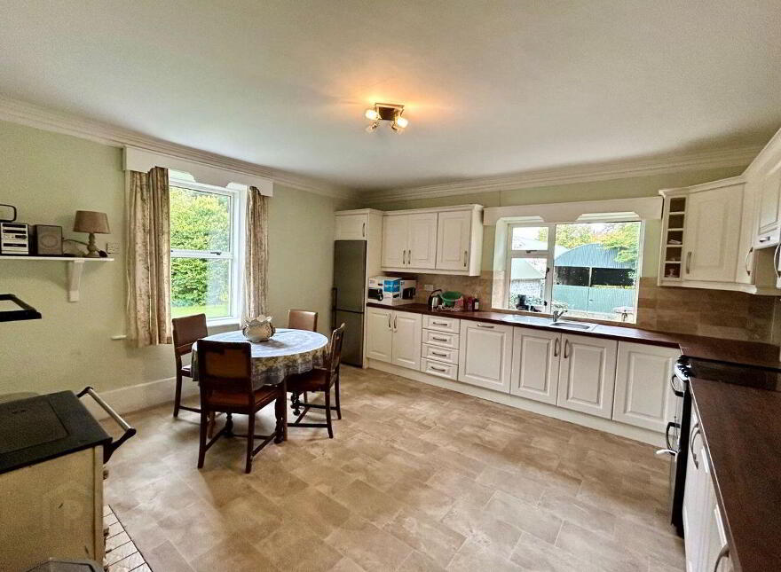 Spencer Harbour, Carrick-On-Shannon, N41R688