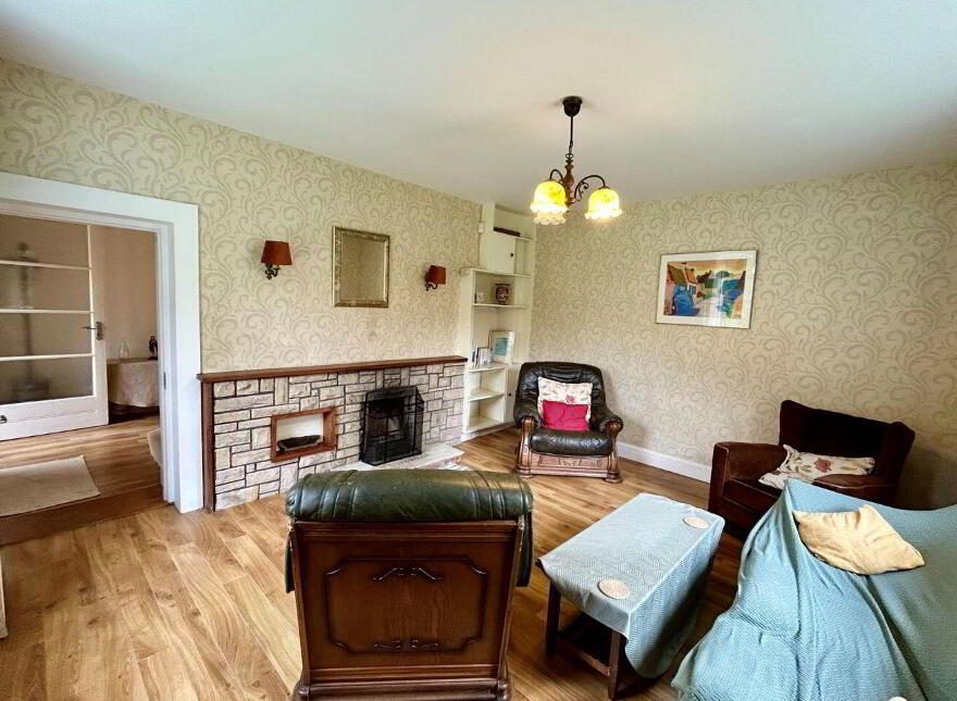 Spencer Harbour, Carrick-On-Shannon, N41R688