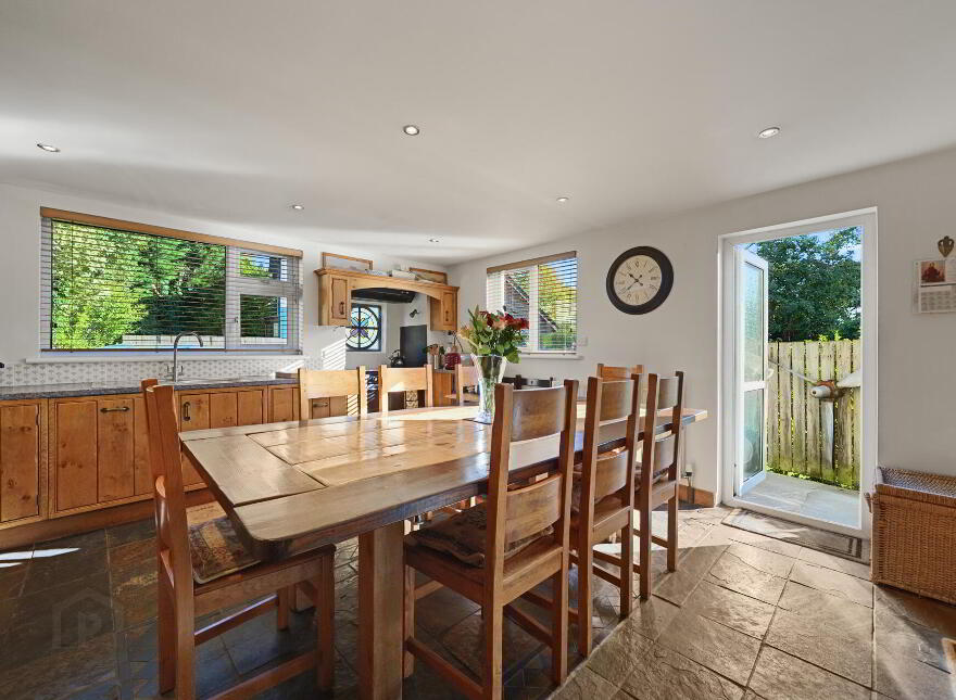 28a Balmoral Avenue, Malone, Belfast, BT9 6NW
