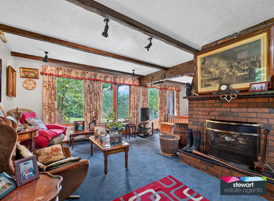 Alpine Lodge, 60b Main Street, Donaghcloney, BT66 7LR