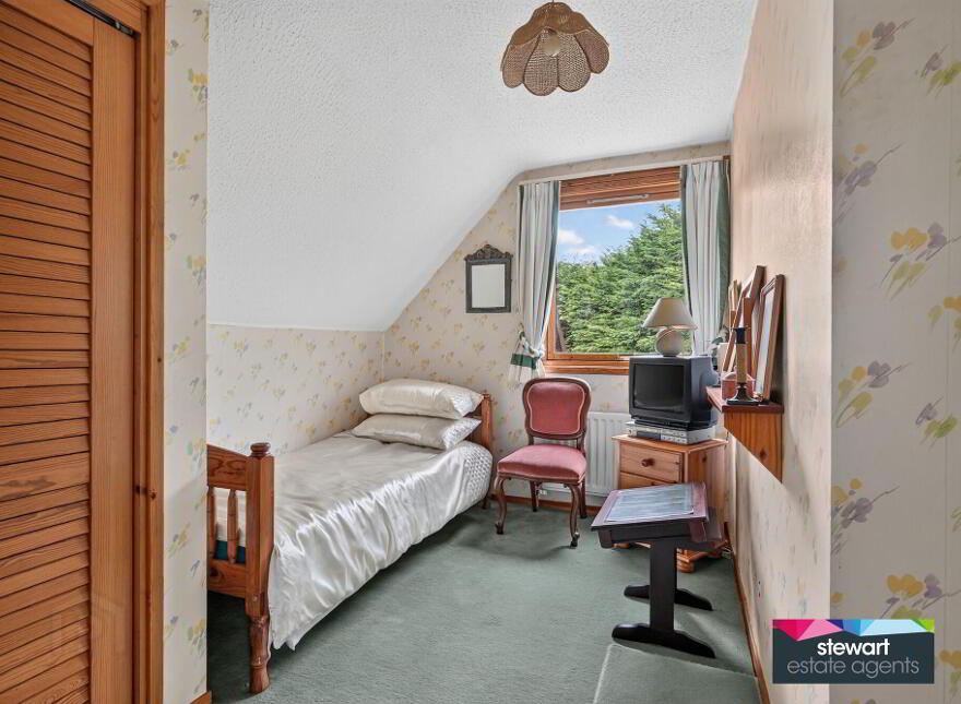 Alpine Lodge, 60b Main Street, Donaghcloney, BT66 7LR
