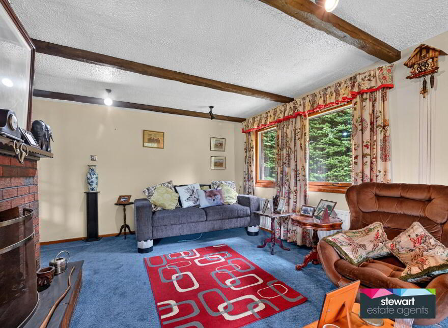 Alpine Lodge, 60b Main Street, Donaghcloney, BT66 7LR