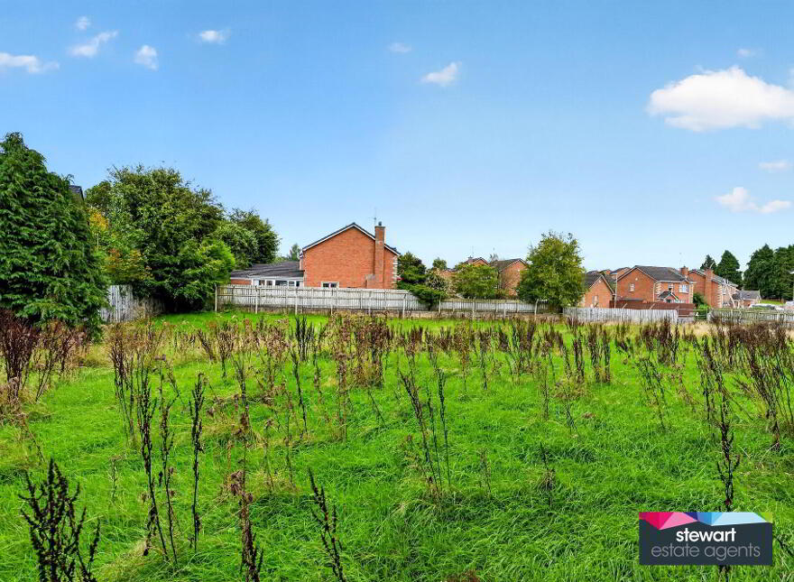 Lands, Paddock, Monree Hill, Donaghcloney, BT66 7GY