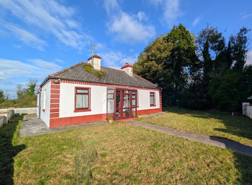 Kinaffe, Swinford, F12NC84