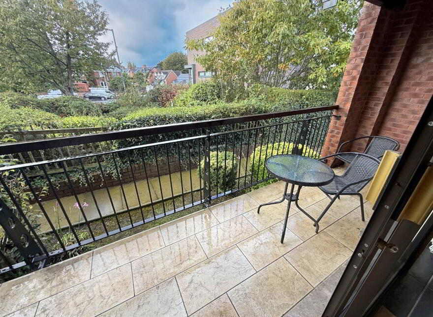 7 Dunbrae, 4 Cregagh Park, Belfast, BT6 9LF