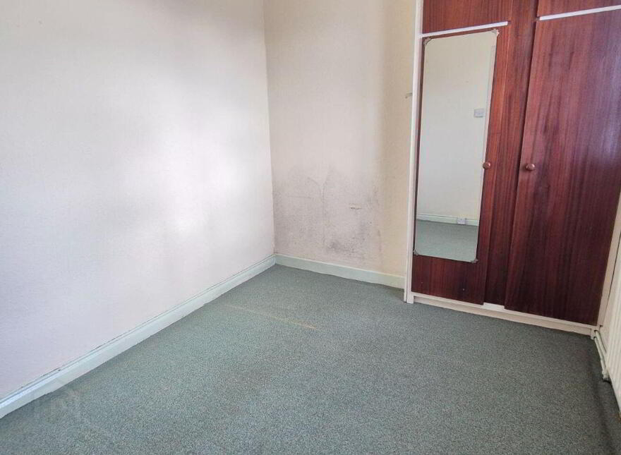 Inishfree, Dublin Road, Tuam, H54HV83