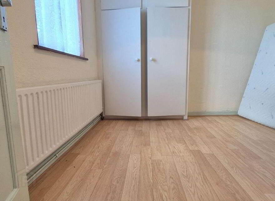 Inishfree, Dublin Road, Tuam, H54HV83