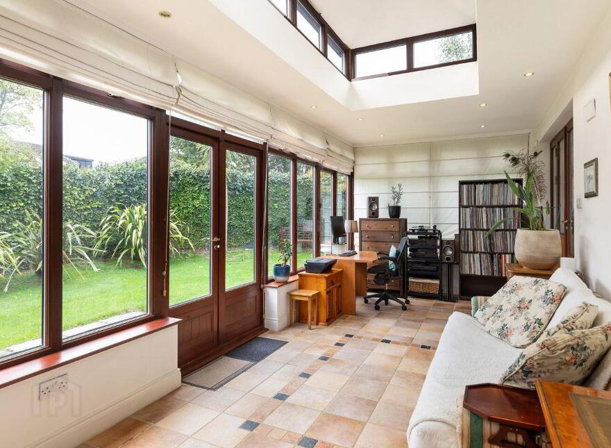13 Dornden Park, Booterstown, Blackrock, Booterstown, A94K199