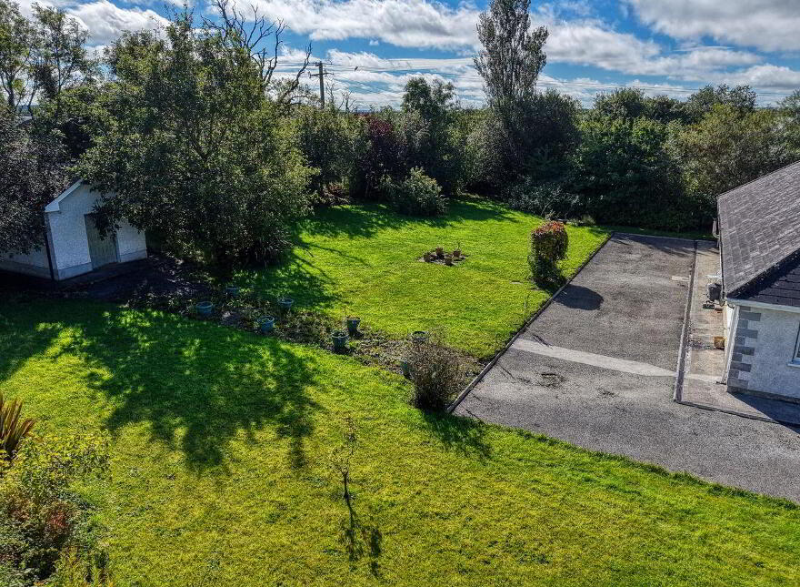 Cloonylyon, Strokestown, F42EH04