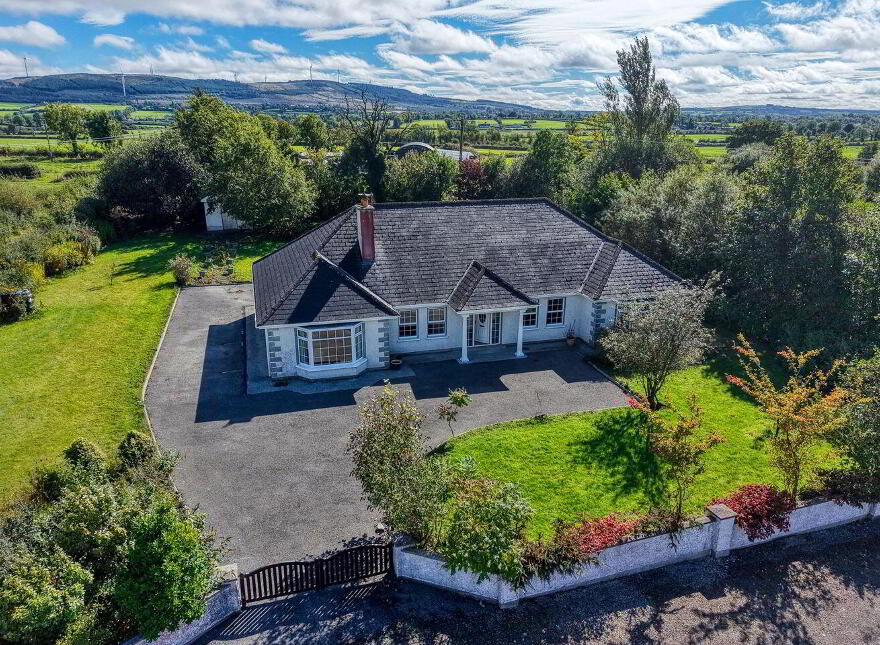 Cloonylyon, Strokestown, F42EH04