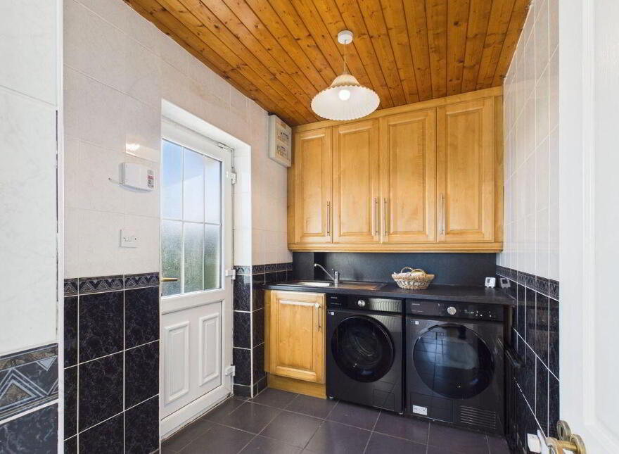 Ballymartle, Riverstick, P43R667