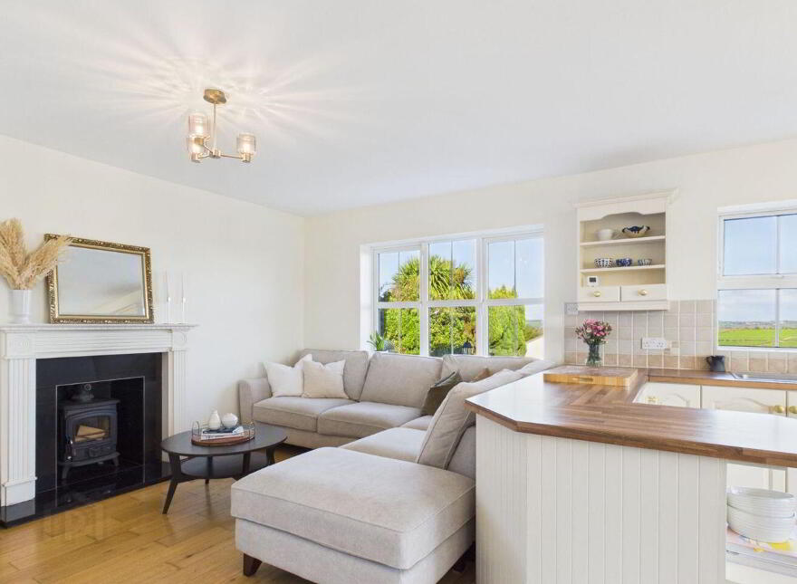 Ballymartle, Riverstick, P43R667