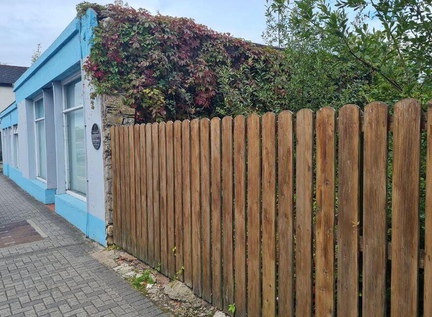 High Street, Ballinamore, N41XP29