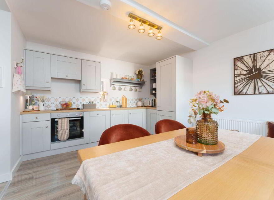 The Coach House, Newcastle Village, Newcastle, A63TY00
