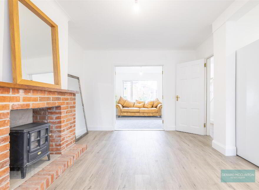 26 Jellicoe Drive, Belfast, BT15 3LA