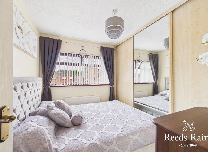 38 Edgewater, Lisburn, BT27 5PZ
