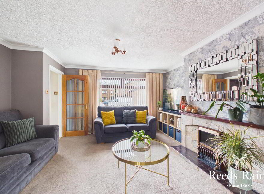 38 Edgewater, Lisburn, BT27 5PZ