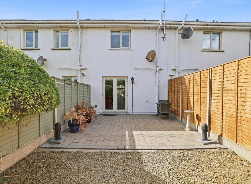 11 Sweetbriar, Thomas Street, Clonmel, E91F2D6